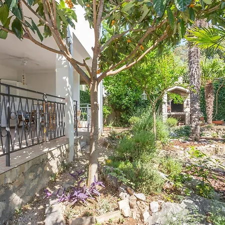 Bego Apartament *