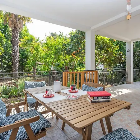 Bego Apartament *
